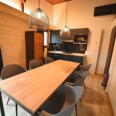 Douglas Σαλέ Oignies